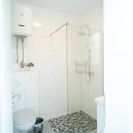 Villa Paradise On The River