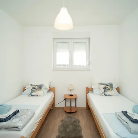 Paradise On The River Villa *