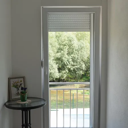 Villa Paradise On The River *