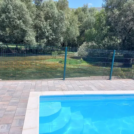 Villa Paradise On The River *