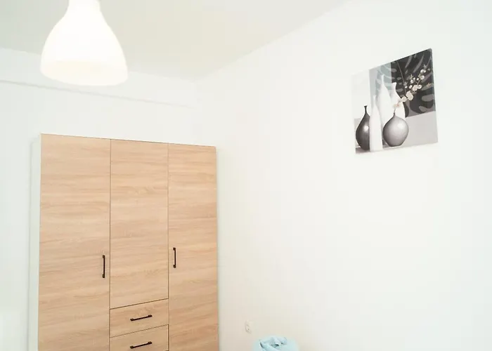 Villa Paradise On The River *