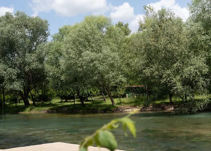 Villa Paradise On The River