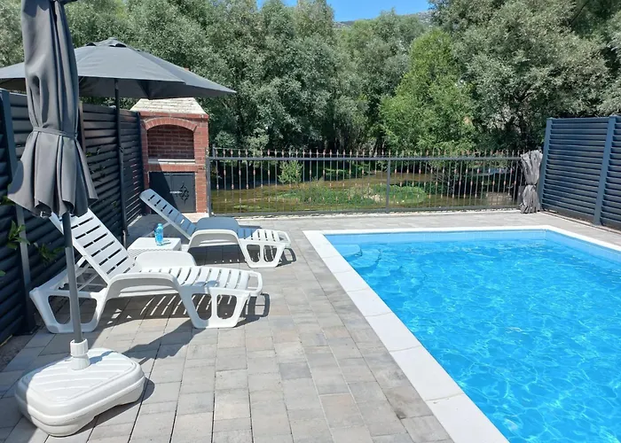 Paradise On The River Villa Blagaj